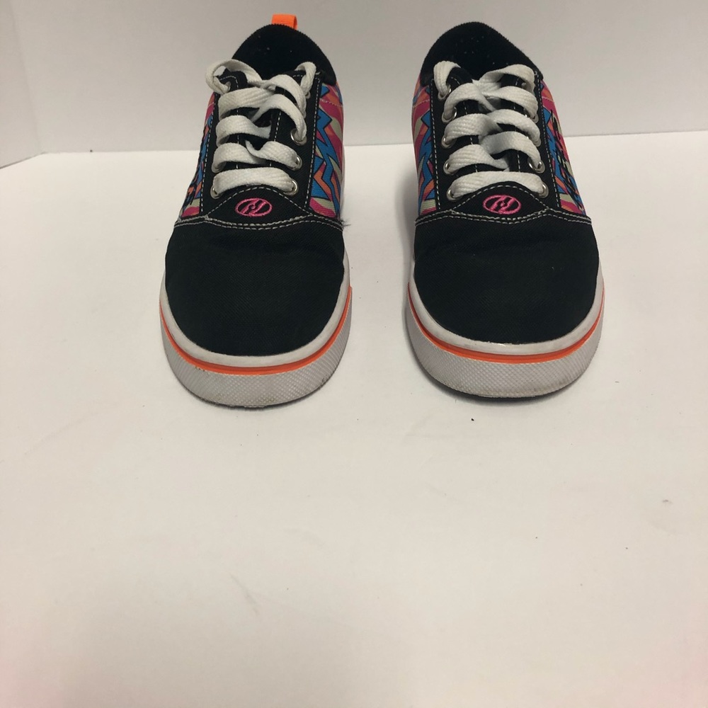 Girls Heelys